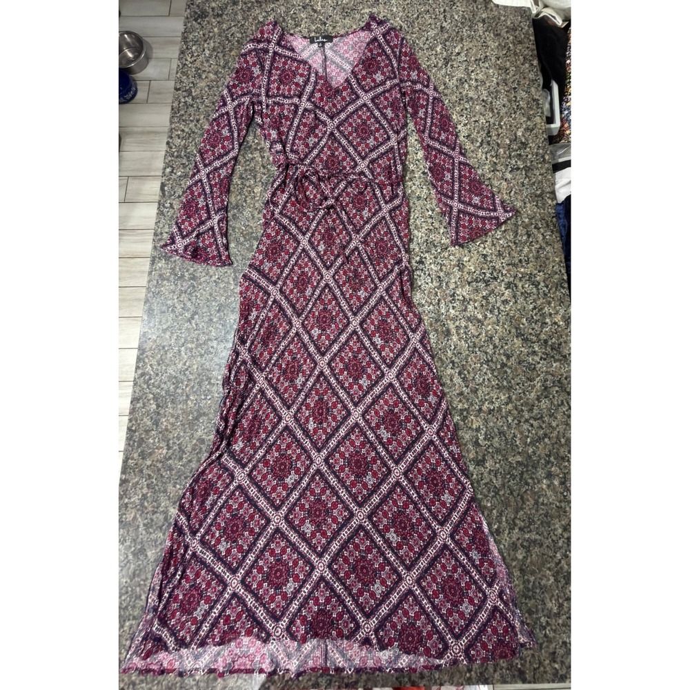 Lulus Burgundy Medallion Diamond Print Long Sleeve Maxi Dress V-Neck Small